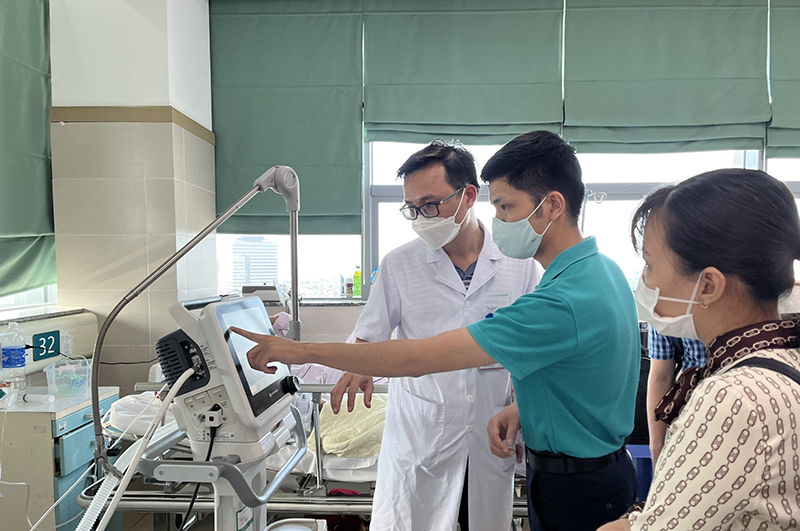 JVC đào tạo máy thở không xâm nhập trong điều trị bệnh phổi tắc nghẽn mãn tính tại bệnh viện Bạch Mai